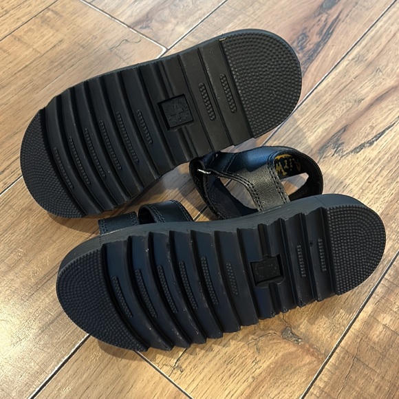 Dr Martens Black Klaire J sandals size 1 - Picture 5 of 5